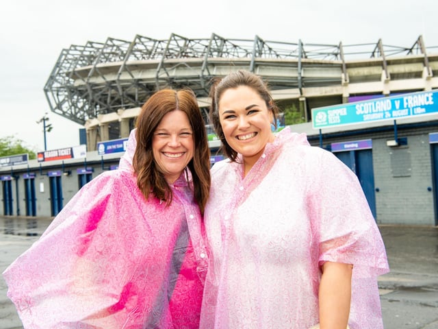 Nina MacIntyre and Laura Shona.