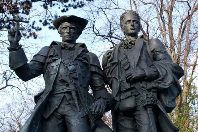 Two famous characters from the iconic novel, Kidnapped, can be found on Corstorphine Road. The statues depict the  Robert Louis Stevenson characters, David Balfour and  Alan Breck Stewart standing where their journey concludes in the 1886 masterpiece. The statues were unveiled by Sir Sean Connery in 2004. Credit: Tom Parnell, Flickr