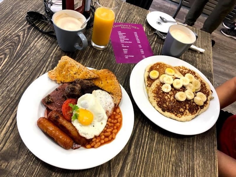 Thistles is a cafe and bistro in Home Street, Tollcross. For brunch they stick with the favourites, including morning rolls, porridge, pancakes, and a traditional Scottish breakfast. They also have vegetarian and gluten free options.