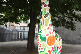 The design of the giraffe celebrates Scottish produce and encourages people to eat healthier.