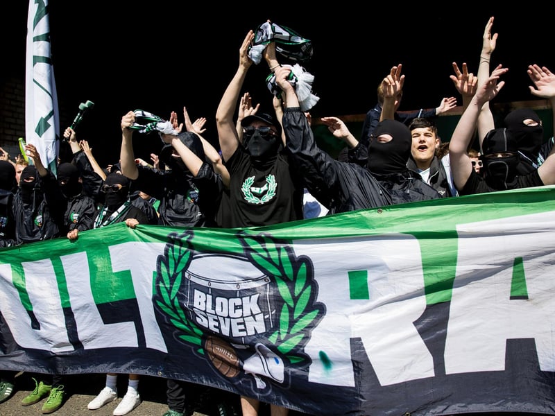Hibs fans pre match