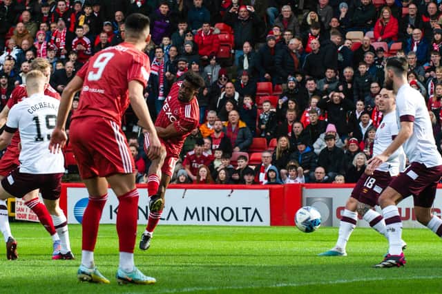 Duk's strike put Aberdeen 1-0 up against Hearts at Pittodrie.