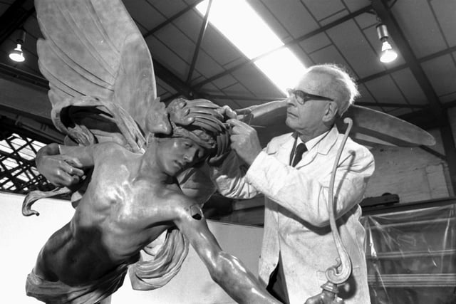 The  Eros statue, from Piccadilly Circus in London, is brought to Edinburgh metalwork company Charles Henshaw & Sons for repairs in October 1984.