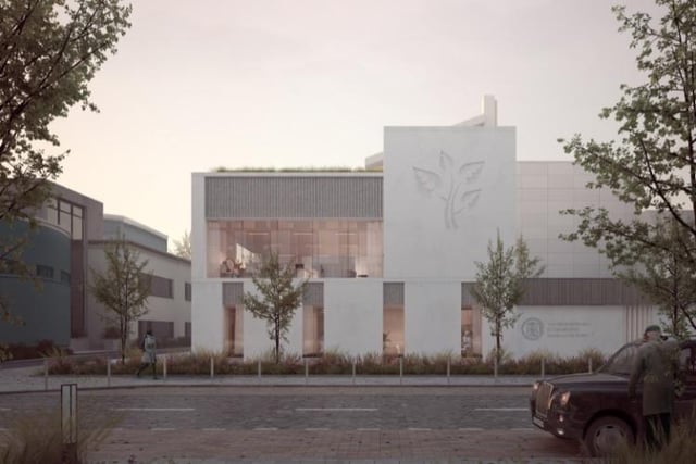 Planning permission has been approved for the Anne Rowling Regenerative Neurology Clinic Extension, which will create new patient and research facilities, additional workspace, and a new therapy garden at Little France.
​