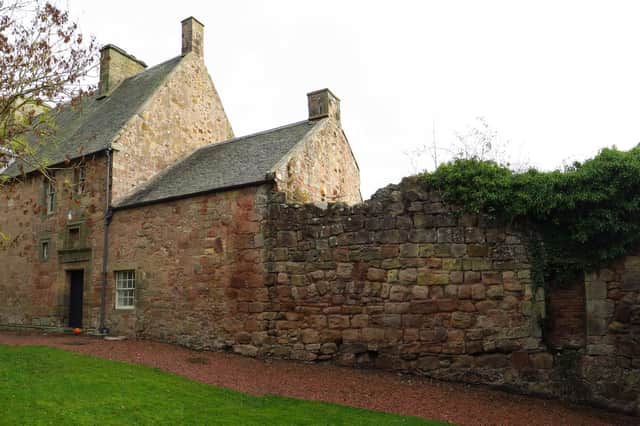The East Range at Rosslyn Castle showing the unroofed area