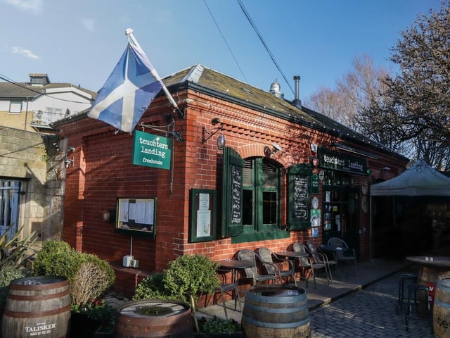 One of the most popular pubs at Leith's trendy Shore area, Teuchters Landing in Leith has a fantastic beer garden right on the water's edge.