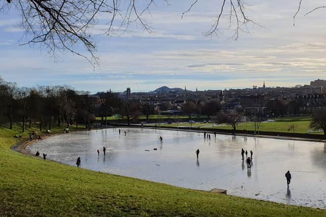 Ice skaters have descended on a frozen pond in Edinburgh this morning, as temperatures in the Capital look set to remain near freezing.
