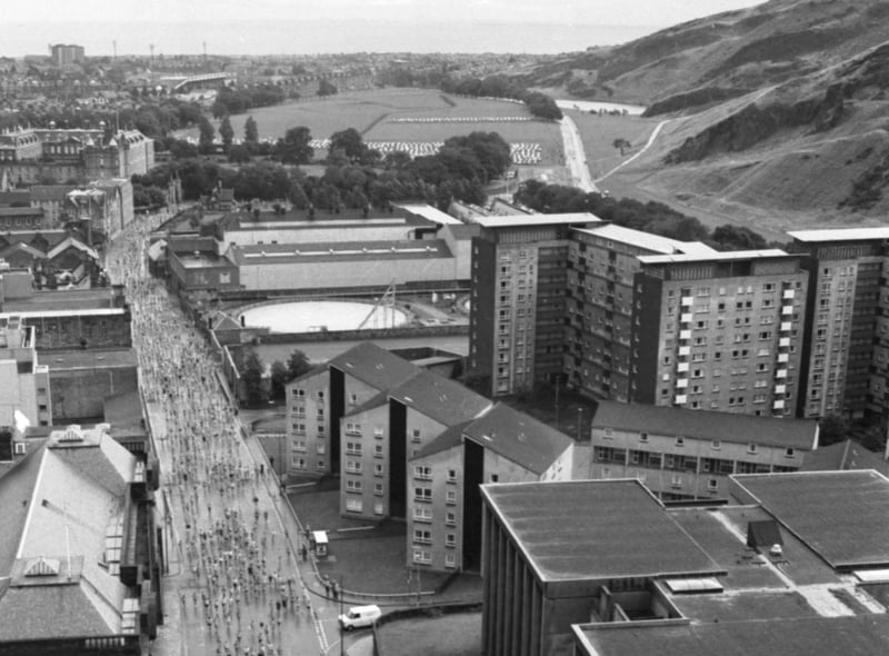 An aerial shot of runners in Holyrood Road, showing Dumbiedykes, the Park Ale Stores and gasworks. Picture taken December 1985.