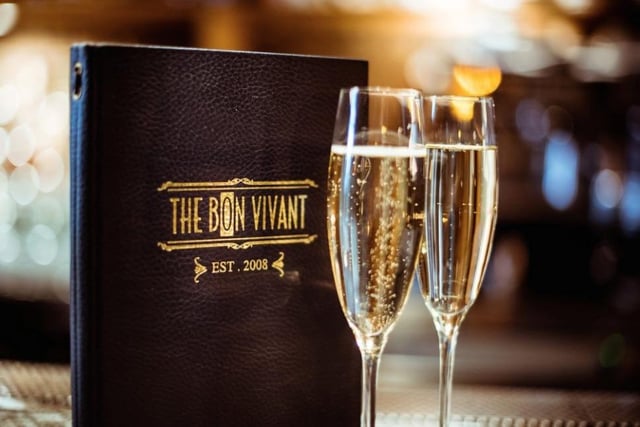 Tucked away on Thistle Street in Edinburgh's New Town, The Bon Vivant is a bar and restaurant with a relaxed atmosphere and an extensive cocktail menu. The bar also has a long champagne list to choose from.