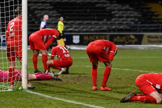 Bonnyrigg Rose have just conceded an injury-time equaliser to Dundee's Jonathan Afolabi and they can't believe it (Photo by Rob Casey / SNS Group)