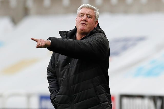 Newcastle United manager Steve Bruce retains the full backing of Mike Ashley, despite fans calling for him to be sacked after Saturday’s 2-0 defeat to Chelsea. (Daily Telegraph)