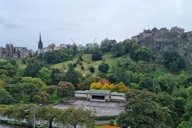 The hotel would include a rooftop bar with stunning views across Princes Street Gardens, the Ross Theatre and to the Castle.