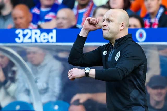 Hearts manager Steven Naismith during the 2-2 draw with Rangers at Ibrox.