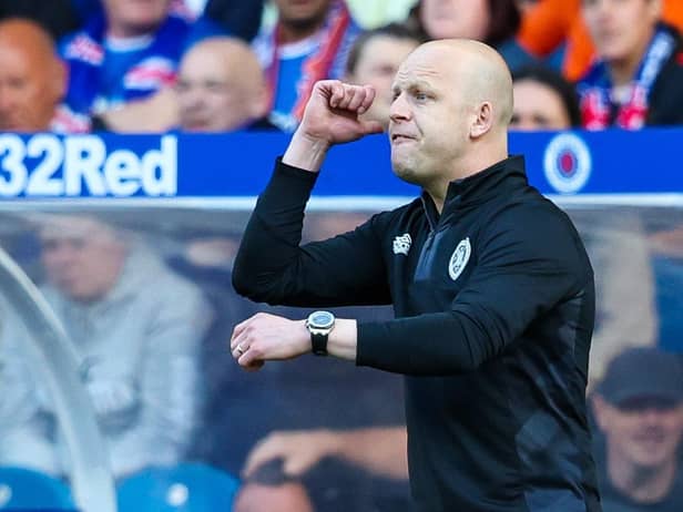 Hearts manager Steven Naismith during the 2-2 draw with Rangers at Ibrox.