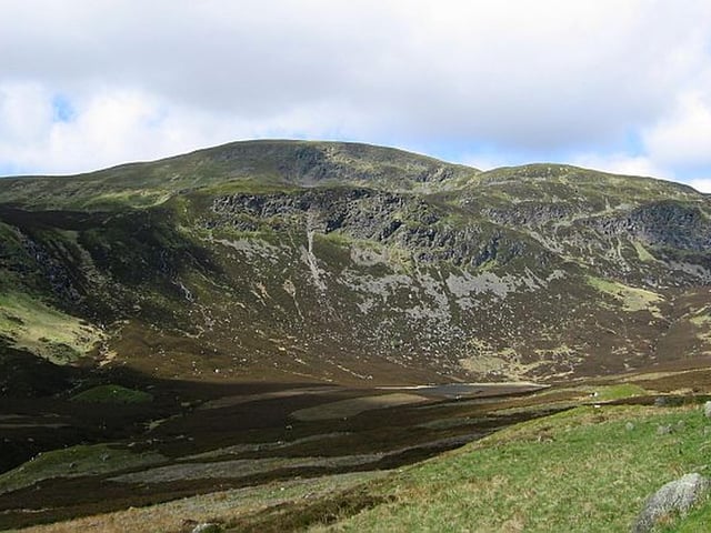 It is said you can tackle Ben Chonzie in half a day, but there is no rush to enjoy a lovely outing on this heather-rich hill which is best accessed from Glen Lednock.