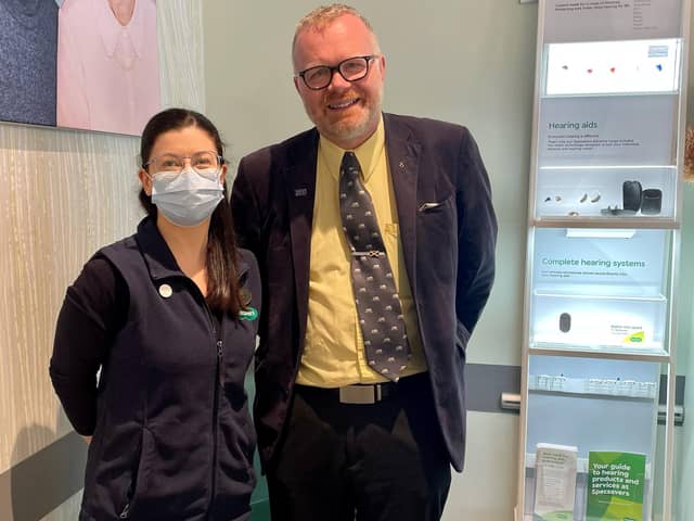 Martyn Day MP visiting Specsavers in Linlithgow.