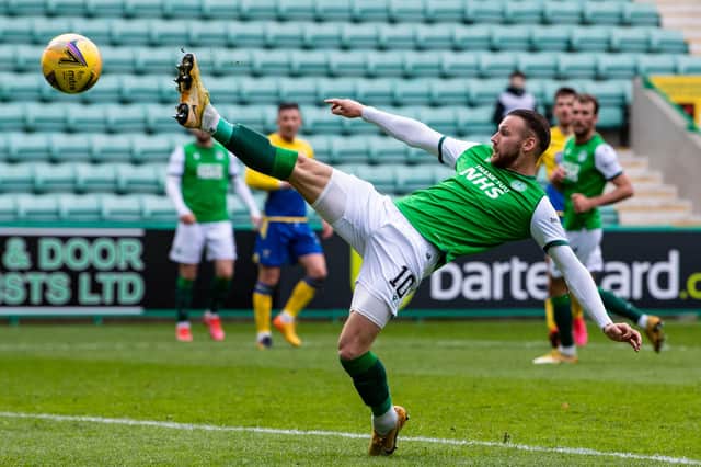 Martin Boyle goes close with a first-half chance against St Johnstone