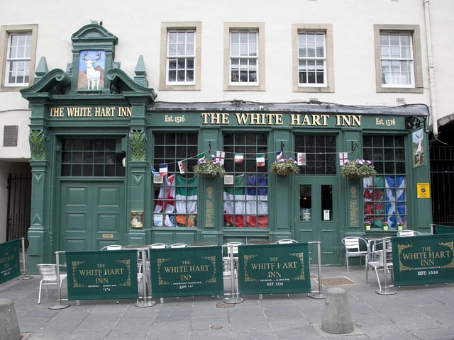 This famous watering hole is believed to be the oldest pub in the Capital, having first opened in the 16th century in Edinburgh's Grassmarket. The White Hart Inn is highly-recommended by customers, with a 4.4 star rating on Google.