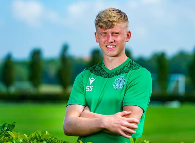 Josh Doig has put pen to paper on a new Hibs deal