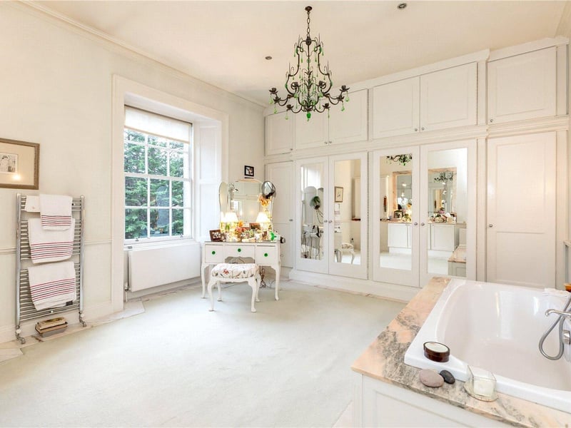 En-suite bathroom.
