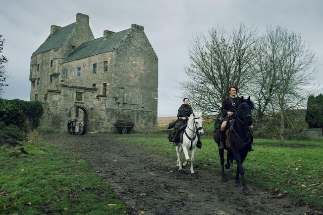 Midhope Castle, near South Queensferry, is Lallybrock, Jamie's ancestral home in Outlander. The 16th Century fortress is found in the grounds of Hopetoun House.