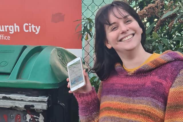 Kirsty won £250 by binning her litter through the LitterLotto app.