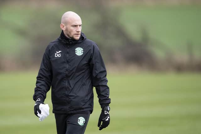 David Gray would have the full backing of the Hibs players and staff if he landed the job on a full-time basis, says Joe Newell
