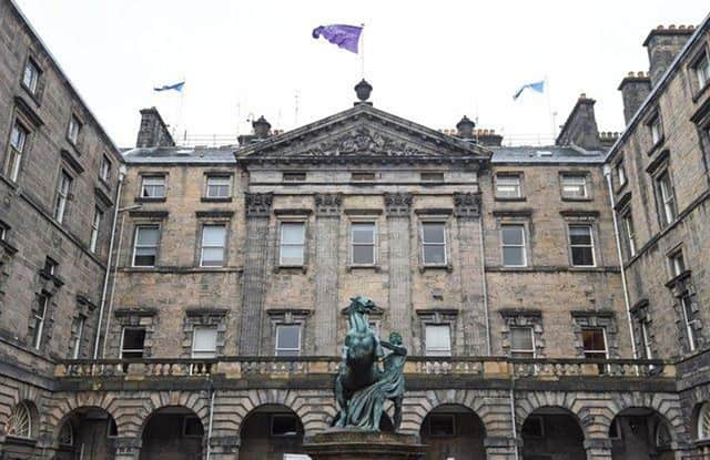Edinburgh coalition councillors should avoid speaking out against 'bonkers' policies