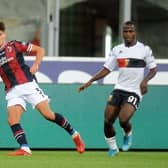 Aaron Hickey has impressed for Bologna FC in Serie A this season. (Photo by Mario Carlini / Iguana Press/Getty Images)