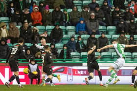 Kevin Nisbet nets an injury-time equaliser at Easter Road as Hibs draw 2-2 with Dundee United. Picture: SNS