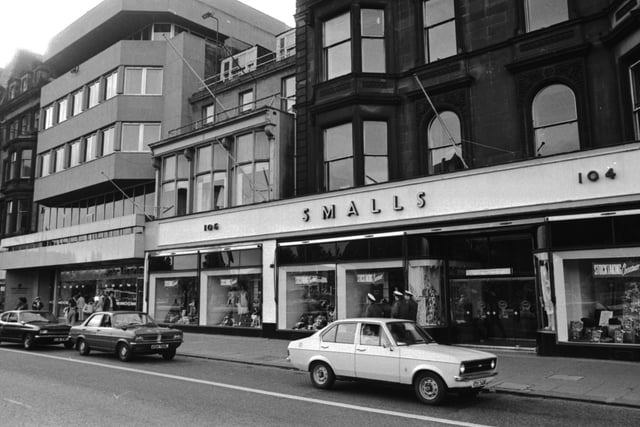 Central Edinburgh had no shortage of large department stores back in the day. Here is the exterior of Smalls in Princes Street, July 1977.