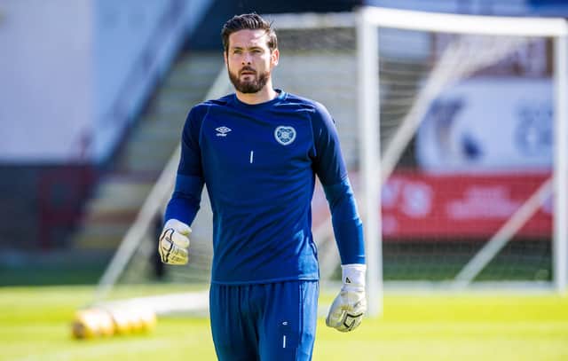 Craig Gordon had an interesting conversation with Hibs star Kevin Nisbet about the Championship. Picture: SNS