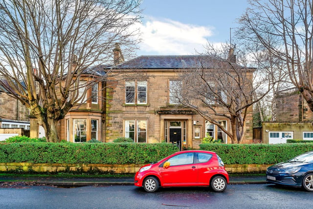This spectacular upper villa is located on a peaceful street in the prime residential area of Newington on Edinburgh's south side which sits within easy reach of a variety of excellent local amenities, highly regarded schools and all the attractions of the city centre.