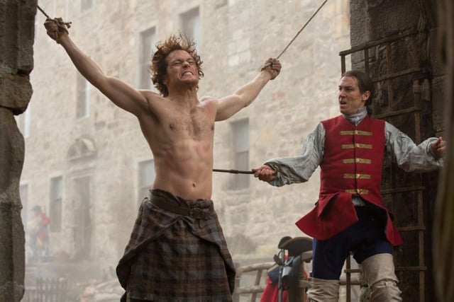 Many of Outlander's actors have admitted to wearing their kilts in the traditional way. That is, without wearing underwear underneath. “I’m a true Scotsman, and it’s one of the joys of working on the show is wearing the kilt,” Sam Heughan told Entertainment Weekly, "It can actually be very comfortable."