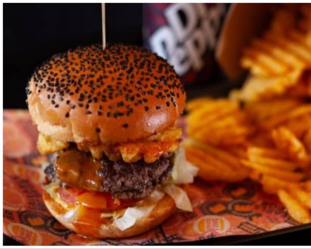 Earls Burger Co, which already has a restaurant in Raeburn Place in Stockbridge, comes to Morningside Road in January 2024.