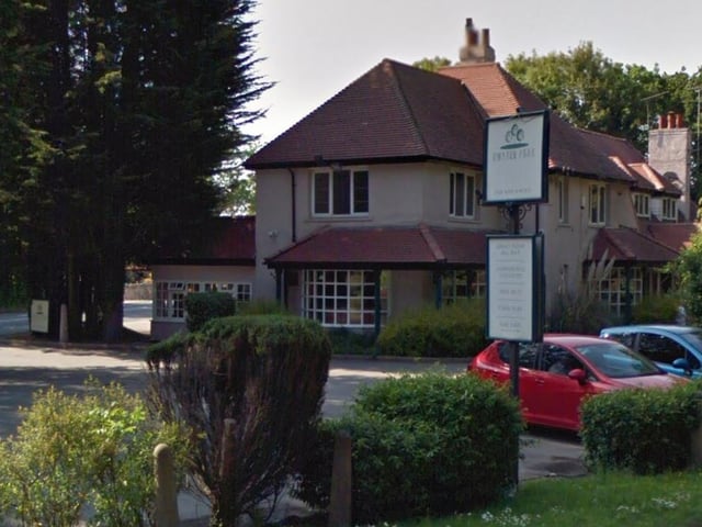 The pub has a bar arranged to provide informal drinking and dining for 110 covers and has a function room with room for 100 people. Marketed by CBRE Ltd, 0113 451 2998.