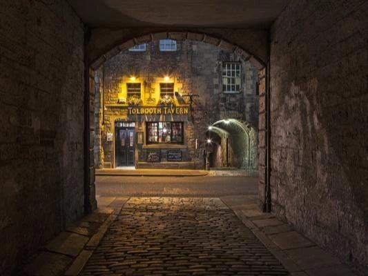 Serving as a police station and prison during its life, this pub is said to be haunted by the evil spirit of a man held prisoner. Employees report drinks and picture frames being thrown and hearing children's voices and footsteps.