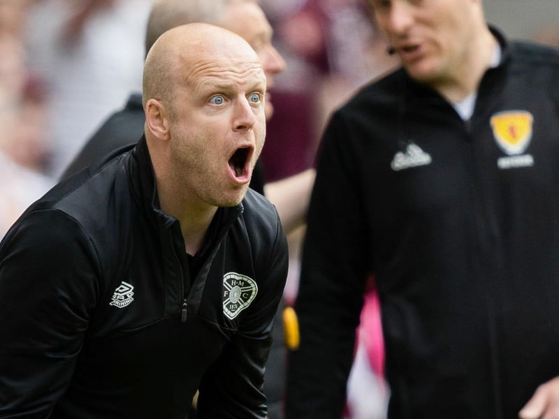 Steven Naismith on he touchline