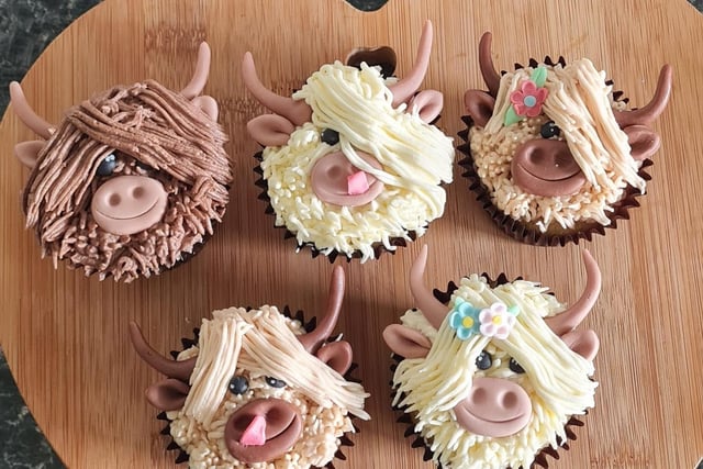 Val King shared these amazing cupcakes.