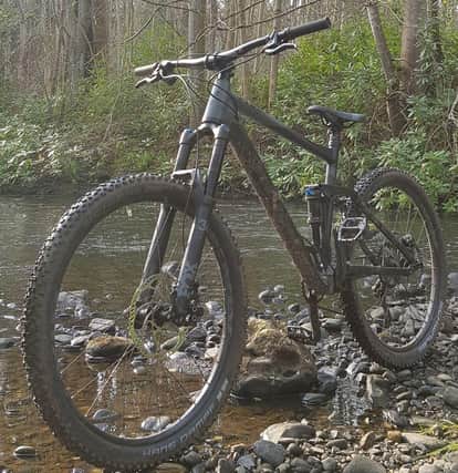 A black/grey Cube Stereo 160 Race Mountain bike was stolen