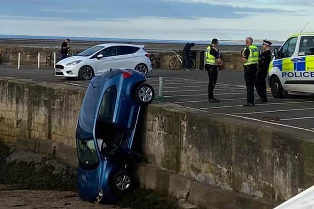 Car plunges into Musselburgh harbour picture: Greg Holstead