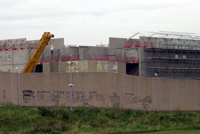 The Saughton Prison extension site which backs onto residential properties on Longstone Cresent, pictured in 2002. Residents complained that there was no planing consultation.