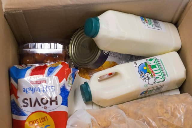 Emergency food parcels for vulnerable families
