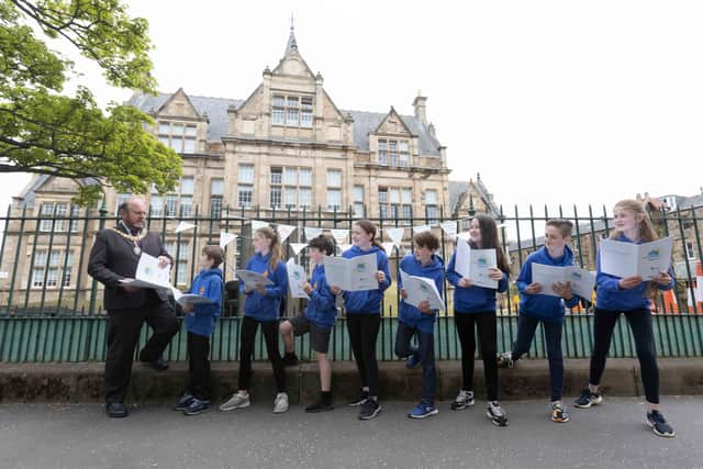 Sciennes pupils call on motorists to ditch cars for clean air day
PICS: Mark Gibson
