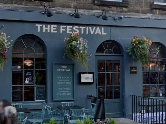This busy pub is Greene King's best-rated venue in Edinburgh. The Festival, which has a five star rating on Google, is located on Morrison Street, near Edinburgh Haymarket Station, making it a perfect spot for travellers and commuters.