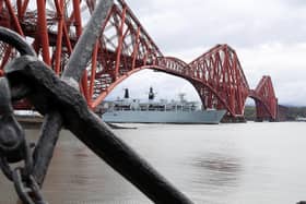 The Royal Navy amphibious assault ship HMS Albion arrivng on the Forth: Picture by LPhot Pepe Hogan.