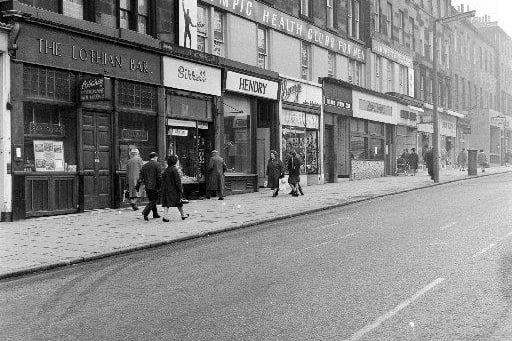 Along the east side of Lothian Road in 1966, you can see the likes of The Lothian Bar, Benny’s, Mister Smith’s, Milk Bar and of course the Olympic Health Club for Men.
