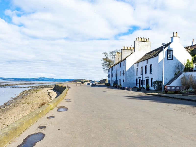 Whether you pop over to Cramond Island when the tide is out, enjoy the picturesque village itself or wander along the promenade to Silverknowes, this is a perfect spot for a good walk, breathing in the sea air as you go.