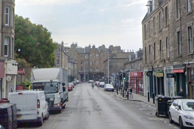 As the race continues through Stockbridge, Raeburn Place will close between 9:10am and 9:45am.