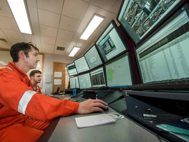 The innovative emissions.AI software will assess real-time operations across the Kinneil plant and pinpoint opportunities to cut fuel and power consumption and optimise processes